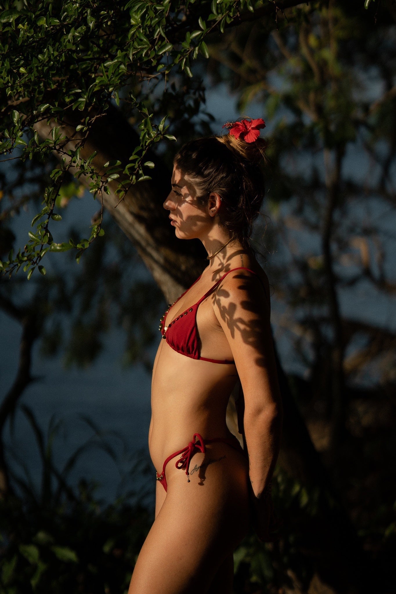 TOP CORTININHA LA PASSION BURGUNDY E CALCINHA LACINHO LA PASSION BURGUNDY